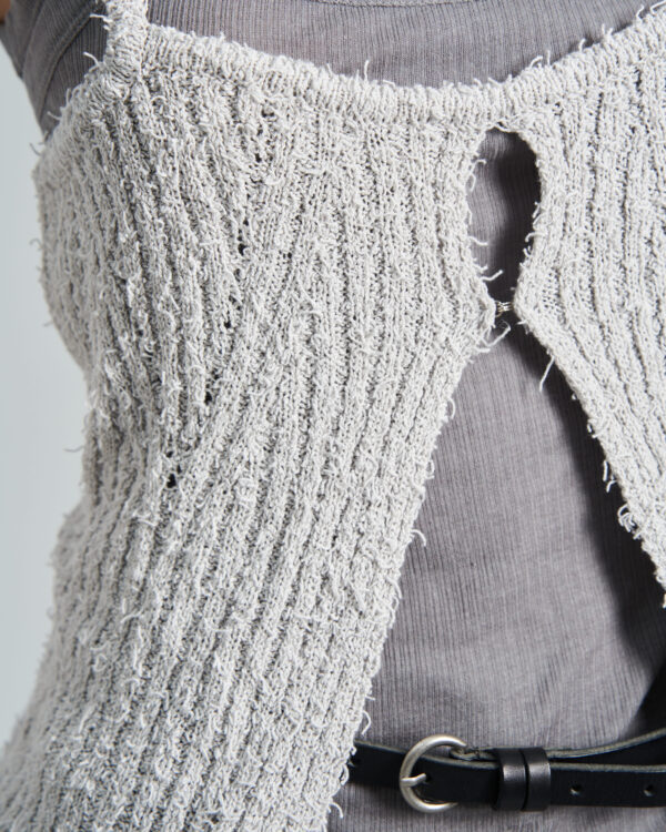 奶油海鹽鉤針背心