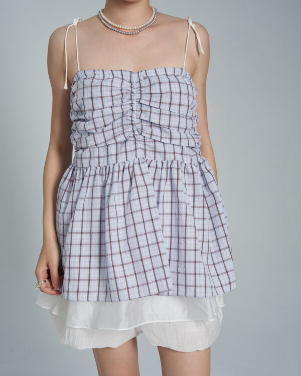 奶芙莓莓背心洋裝